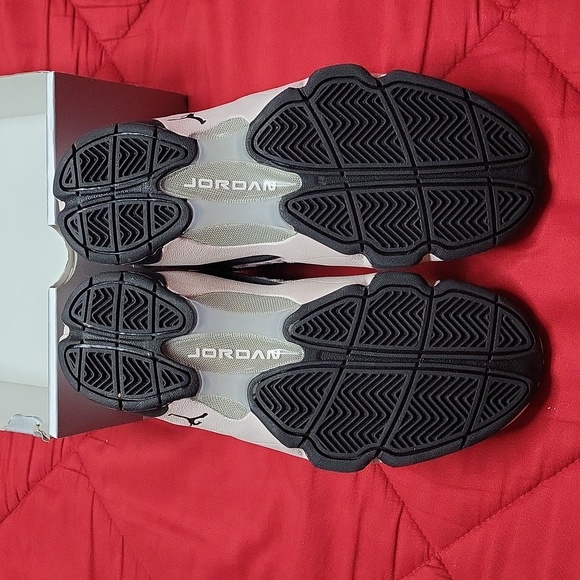 Women air jordan OG - Picture 4 of 5